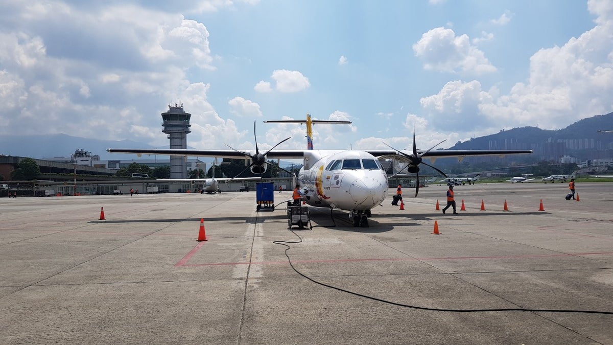 Aeronave ATR42 de la aerolínea Satena