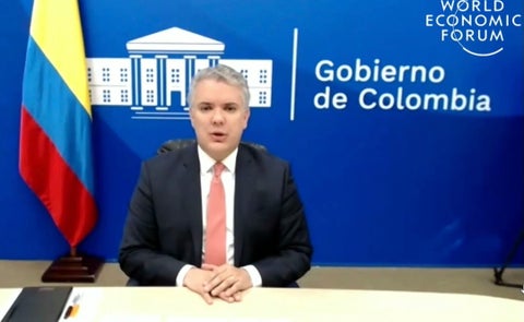 Duque en foro económico