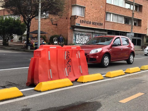 Separadores viales de los nuevos corredores para bicicletas