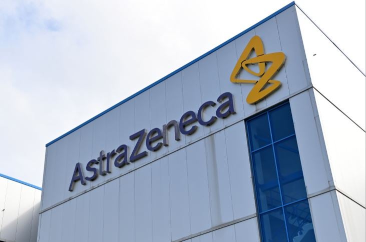 Farmacéutica AstraZeneca que desarrolla vacuna contra la COVID-19