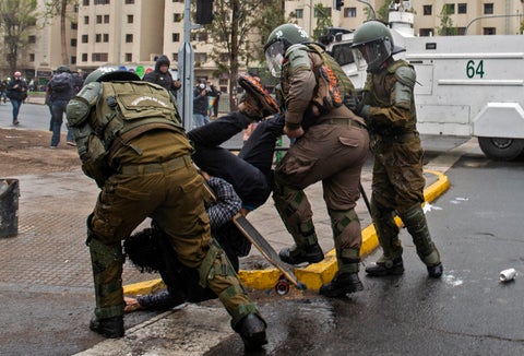 Carabineros en protestas en Chile, 25 de septiembre de 2020