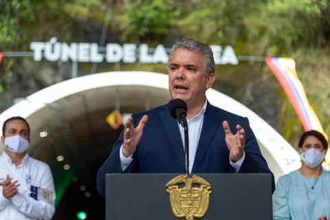Duque en el tunel de La linea
