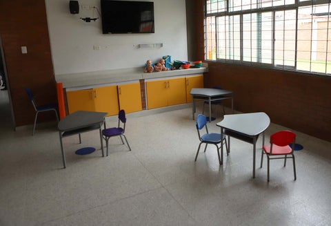 Jardines infantiles vuelven en pandemia / Niños en medio de covid-19