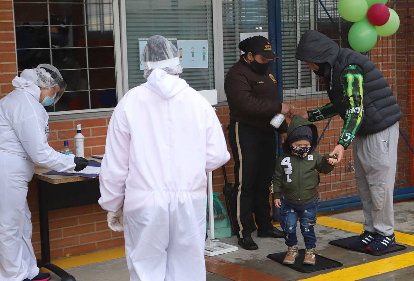 Jardines infantiles vuelven en pandemia / Niños en medio de covid-19