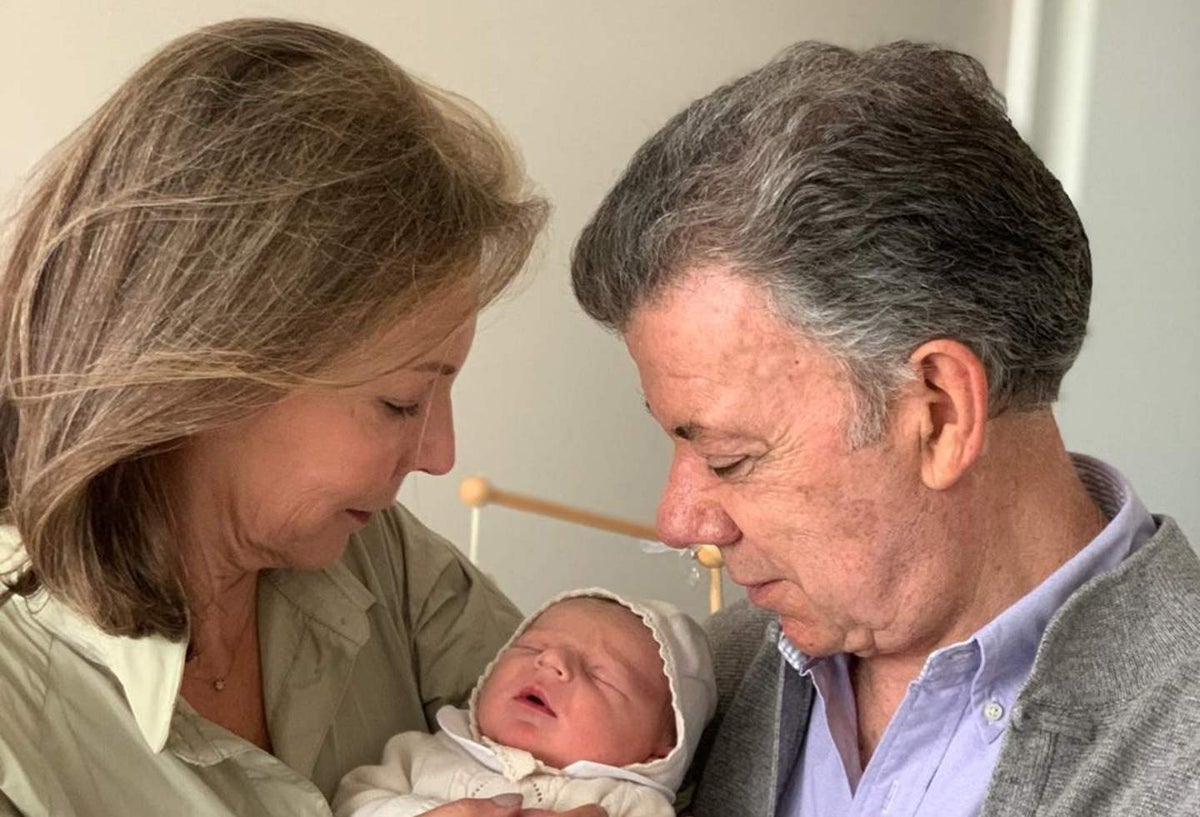 Juan Manuel Santos, María Clemencia Rodríguez y Mariano
