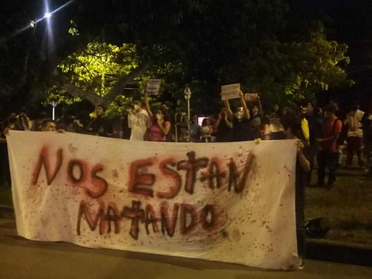 Protestaron en el Batallón Pichincha de Cali por asesinato de Juliana Giraldo