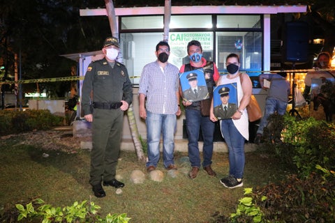 Se solidarizaron con la Policía de Bucaramanga