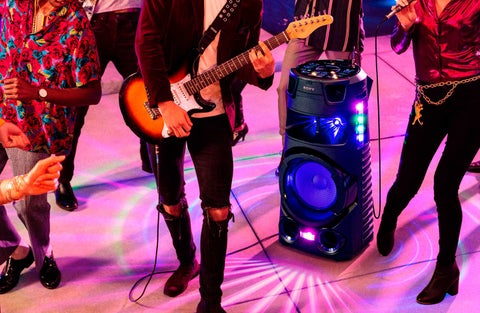 Fiesta con sistemas de sonido portátil