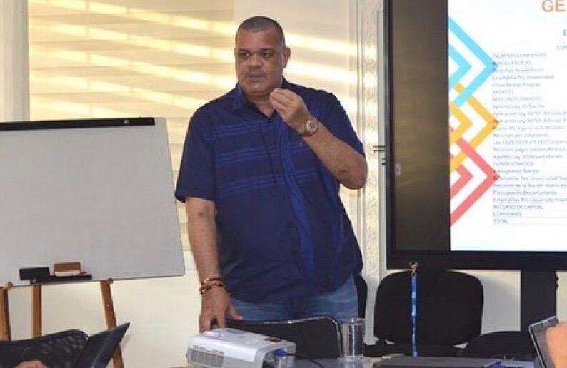 Rector de la Universidad de La Guajira.