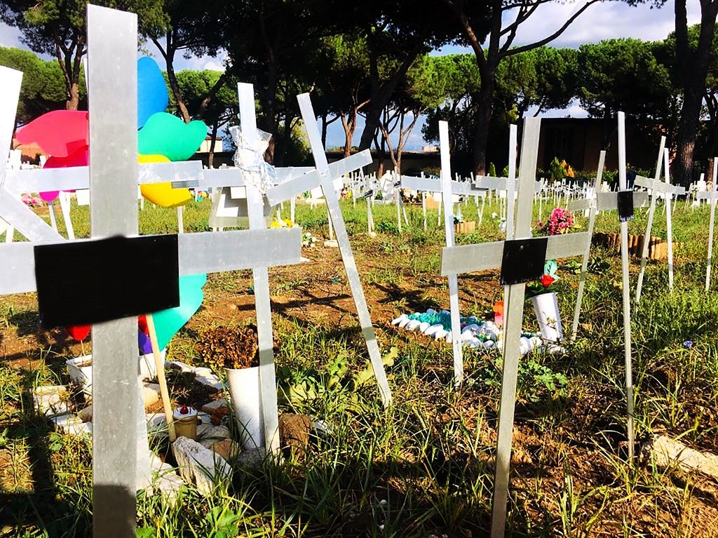Cementerio de fetos en Italia