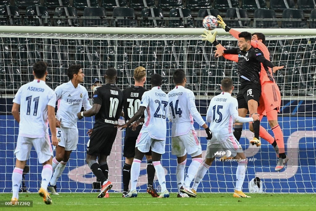 Borussia Mönchengladbach Vs. Real Madrid - Champions League
