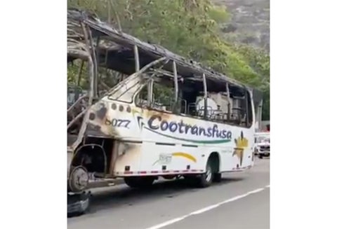 Incendio de bus en túnel de Sumapaz