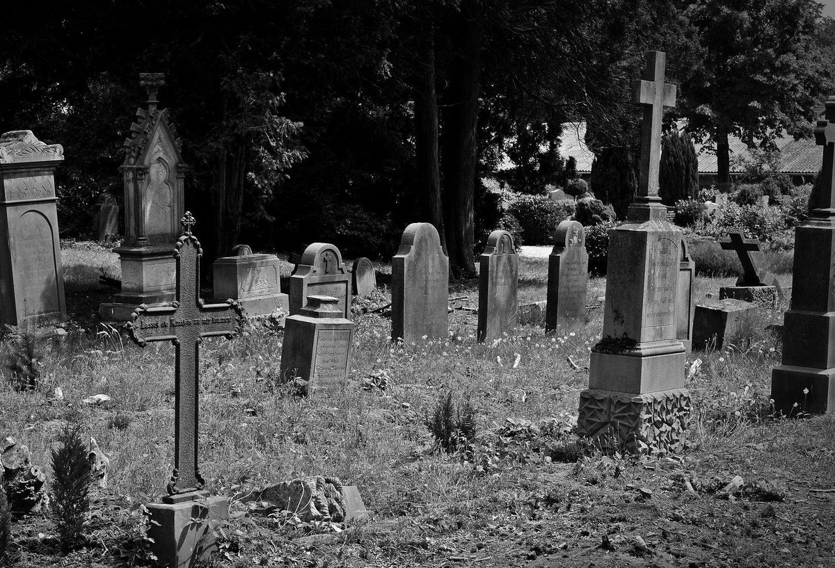 Cementerio - tumba