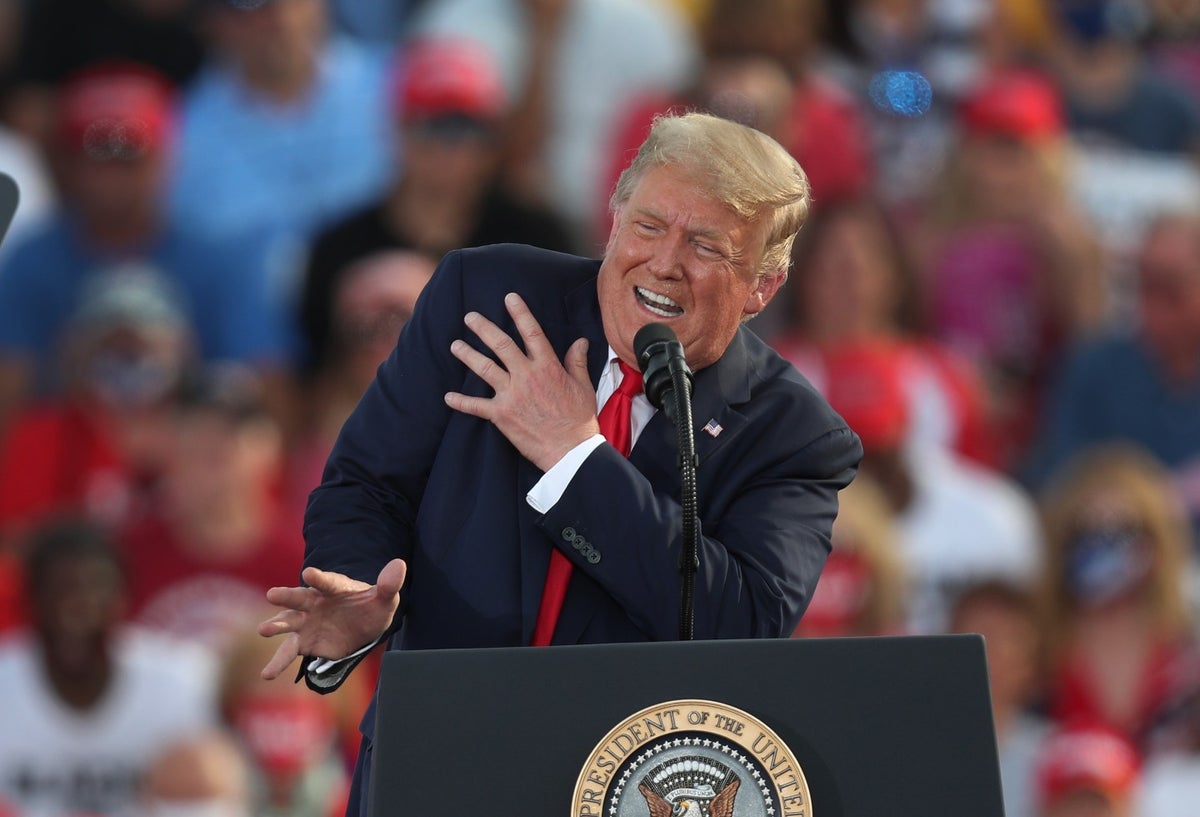 Trump durante un acto de campaña en Ocala, Florida