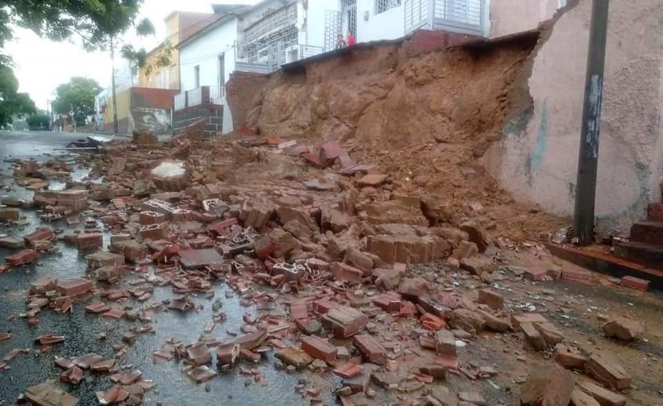 Deslizamiento de tierra en el barrio La Cabrera en Cúcuta