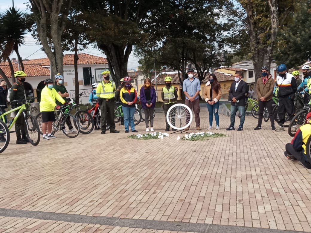 Acto de rechazo al atropellamiento de ciclistas en Bogotá