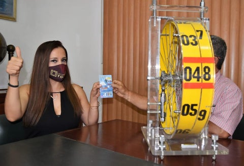Lotería del Tolima entrega premio mayor