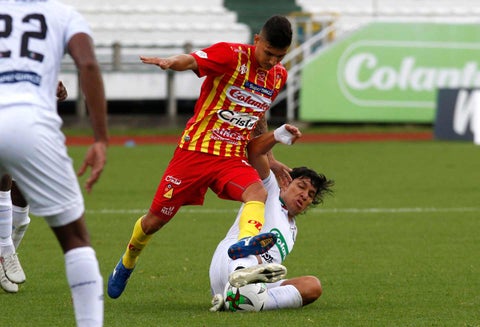 Once Caldas vs Pereira
