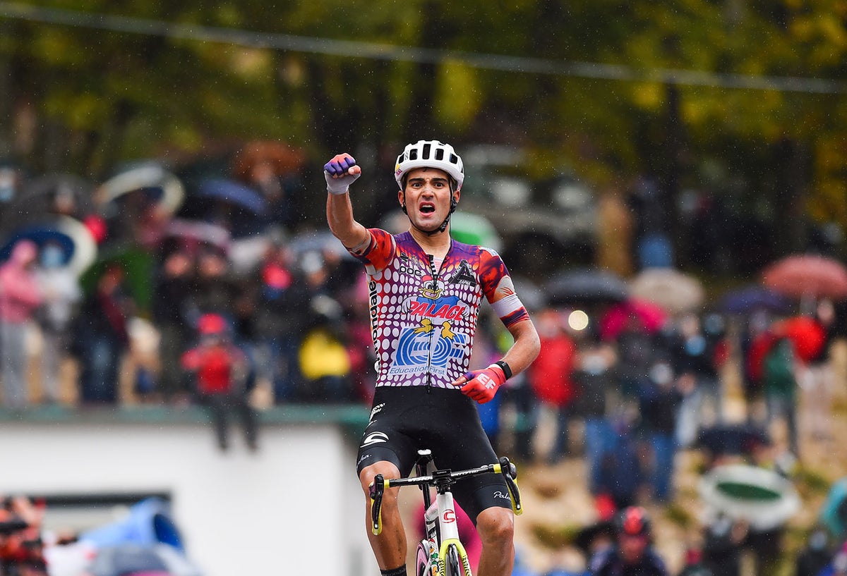 Ruben Guerreiro gana novena etapa del Giro de Italia