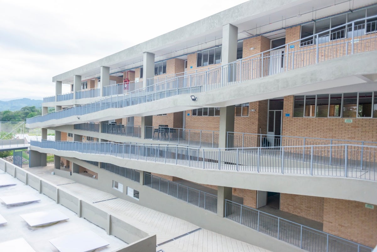 Colegios Fondo Adaptación