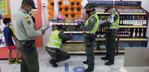 La Policía del Atlántico realiza operativos.