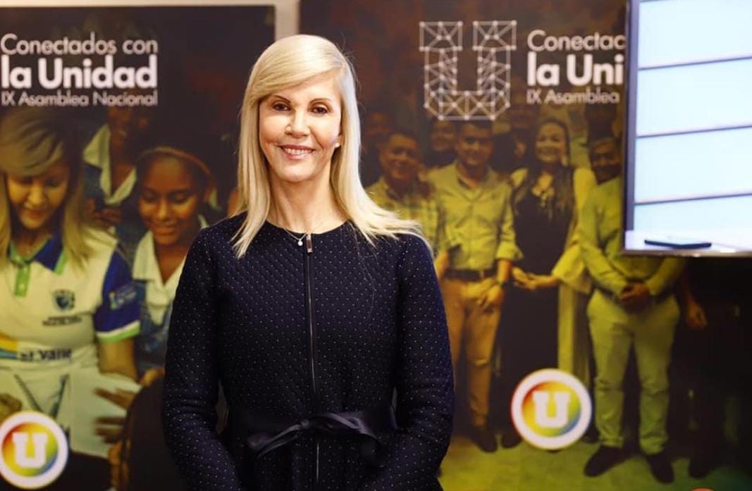 Nueva directora del partido de la U