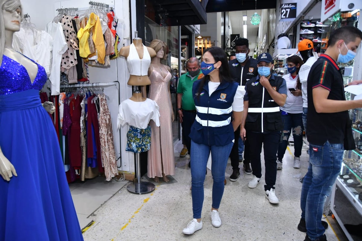Se hizo un llamado a los comerciantes y a la caleñidad en general, para que se cumplan con los protocolos de bioseguridad y se evite la reproducción del virus.