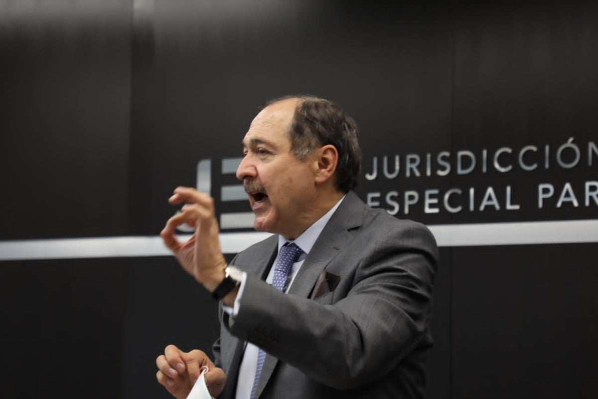 Magistrado Jep Eduardo Cifuentes