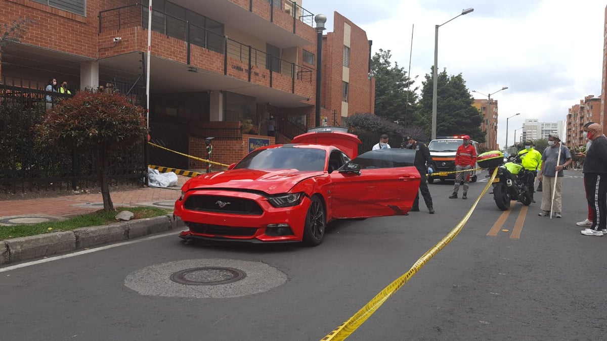 Vehículo de alta gama con el que fue atropellado un motociclista en Bogotá