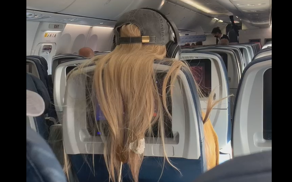 Intolerancia en avión