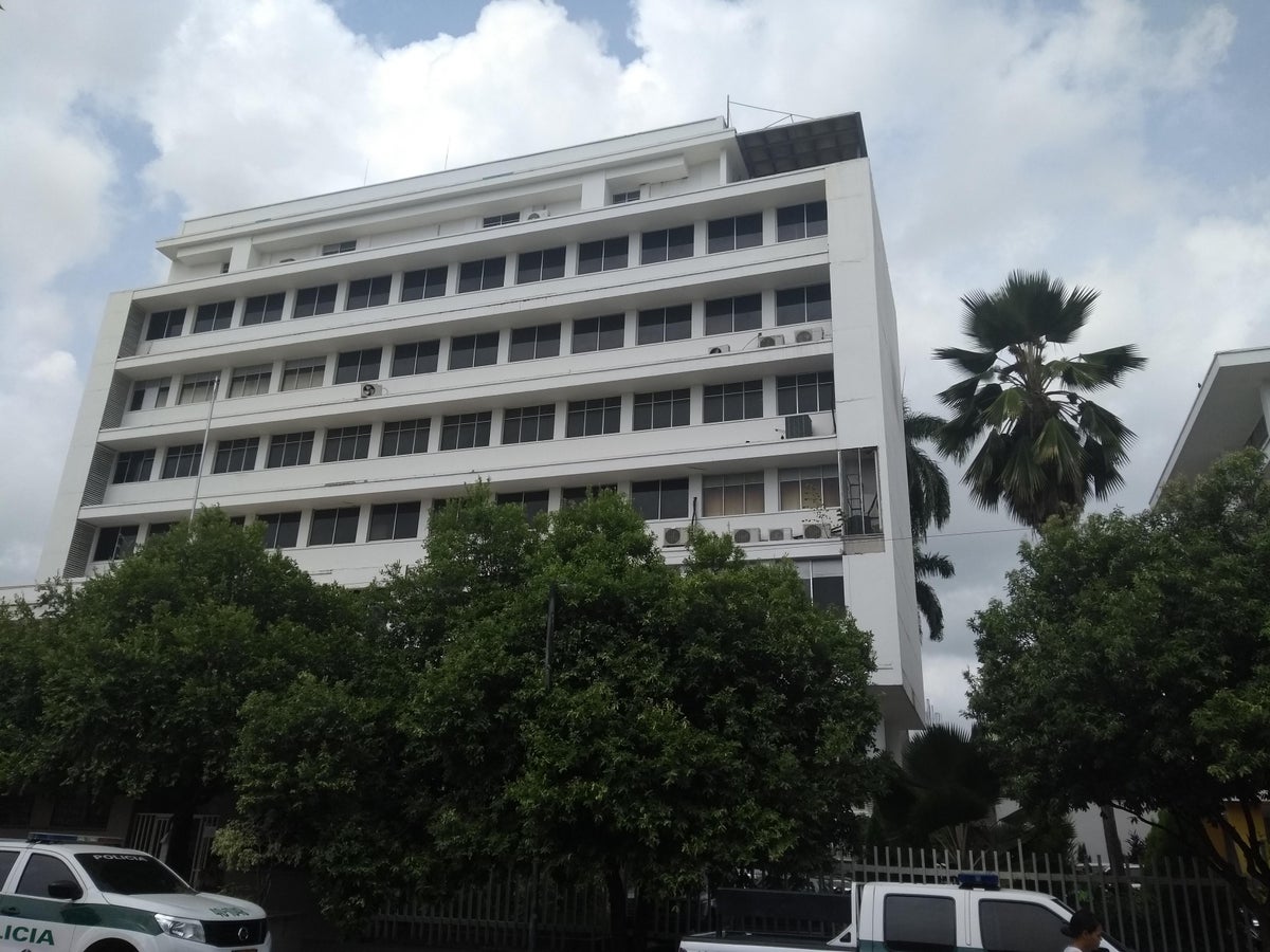 La academia pide intervenir en conflicto limítrofe.
