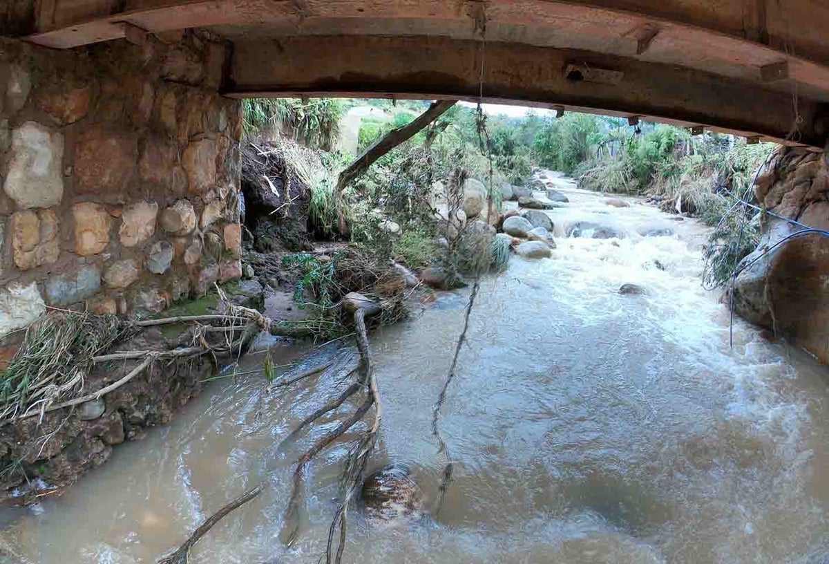 Deslizamientos de tierra y desbordamiento de afluentes en Usme y Ciudad Bolívar