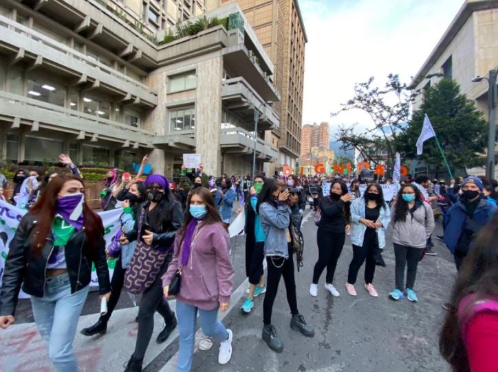 Marcha de mujeres violencia