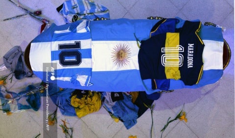Féretro Diego Maradona