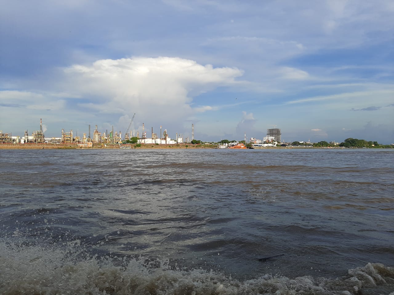 Recorrido desde La Dorada (Caldas), hasta Barrancabermeja (Santander)