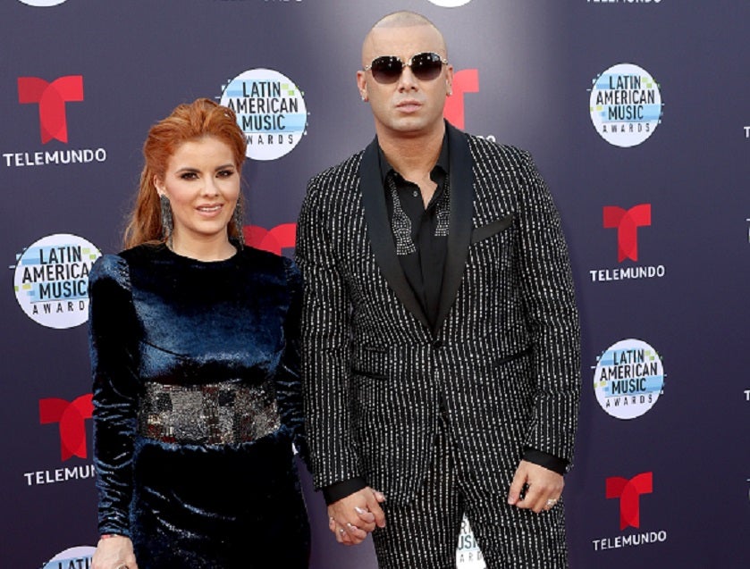 Wisin y Yomaira Ortiz