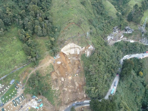 Vía Ibagué - Armenia