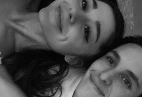 Ariana Grande y Dalton Gómez