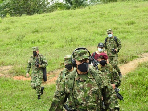 Ya se coordinó todo para el traslado de los militares muertos.