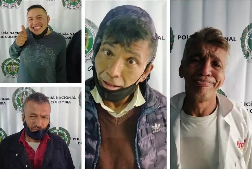 Ladrones posando
