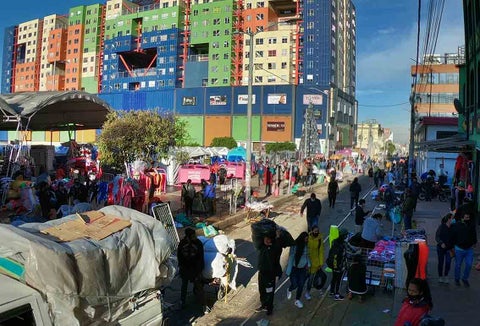 San Victorino – vendedores informales no respetan distanciamiento