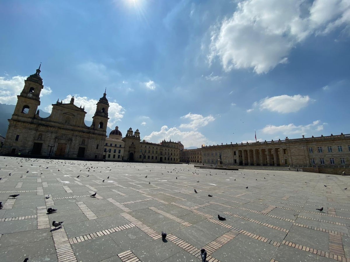 Plaza de Bolívar en nuevo toque de queda en Bogotá