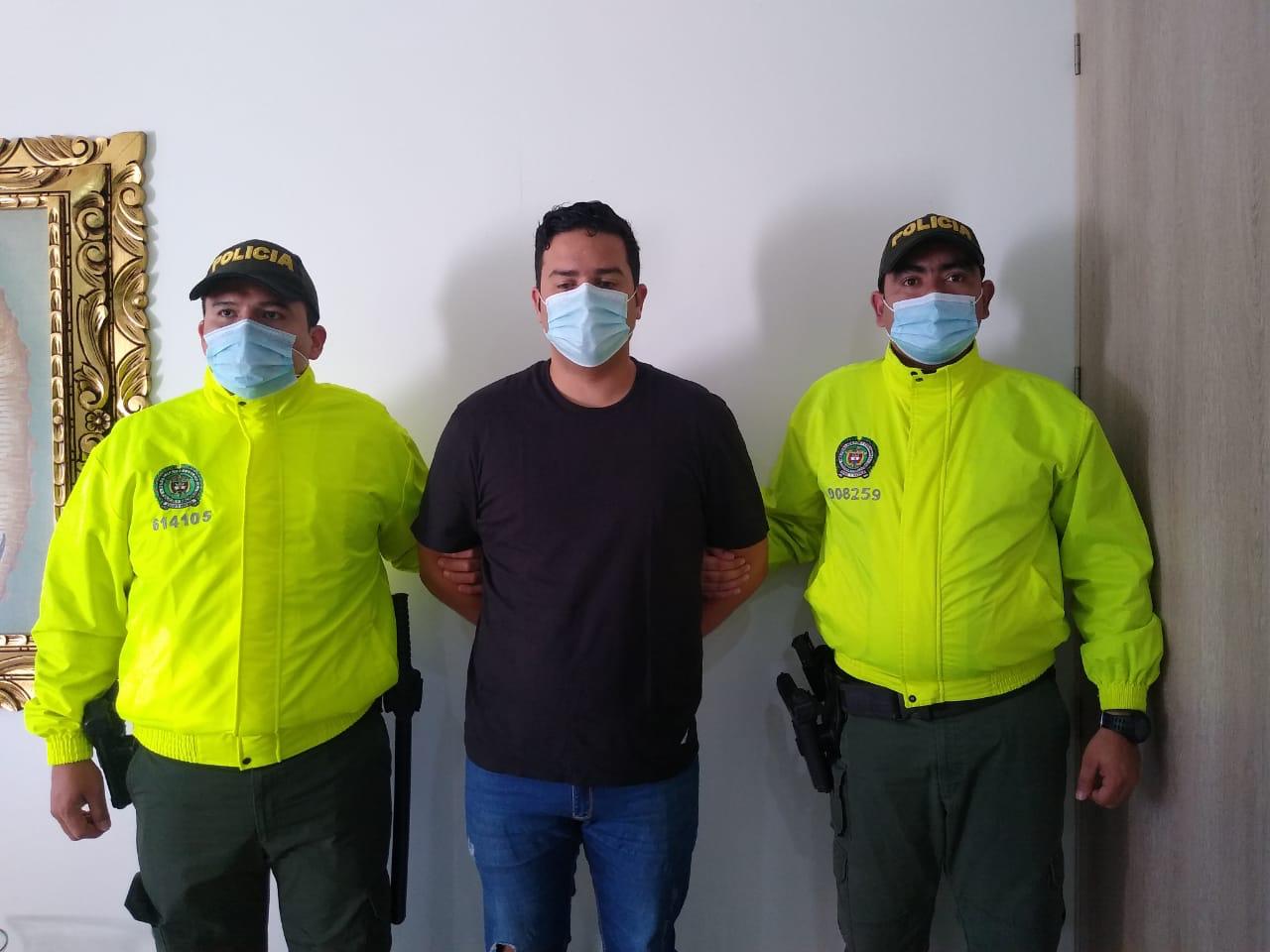 Habría participado en el robo informático de más de 25 mil millones de pesos