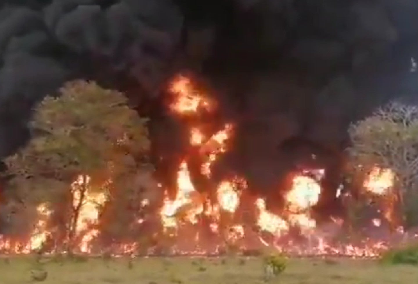 Explosión en Oleoducto Caño Limón Coveñas