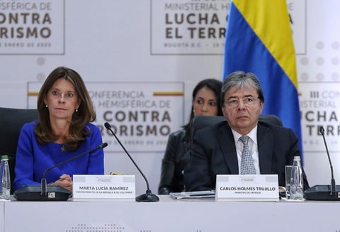 Carlos Holmes Trujillo y Marta Lucía Ramírez