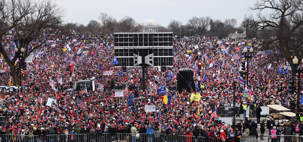 Seguidores de Trump se manifiestan en Washington
