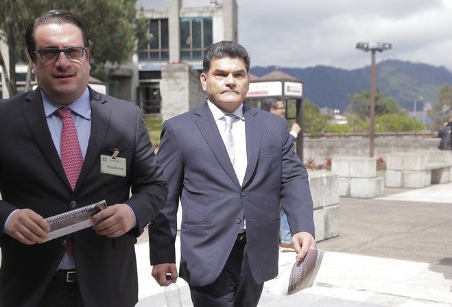 Gregorio Eljach llegando al bunker de la Fiscalía