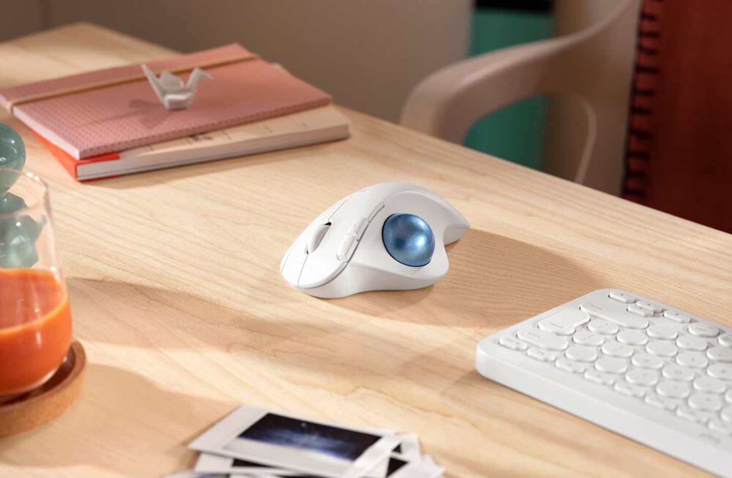 Mouse inalambrico Ergo de Logitech