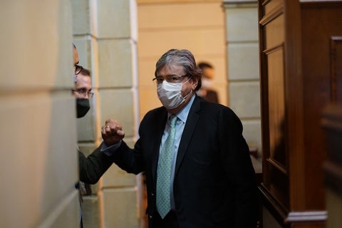 Carlos Holmes Trujillo, Ministro de Defensa, que falleció por Covid-19