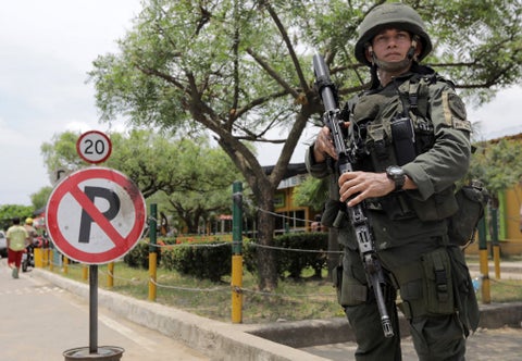 Policía vigila calles de Tibu, en la región del Catatumbo (Norte Santander)